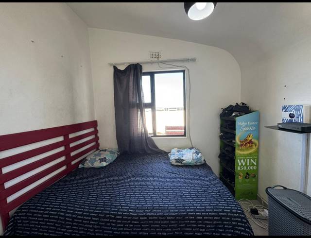 2 BEDROOM HOUSE FOR SALE IN THE CONIFERS